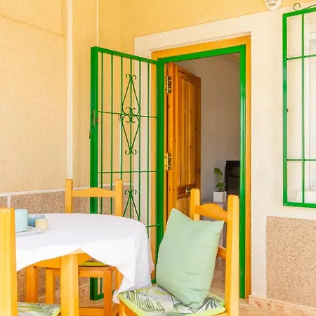 Pink Sunny Hill-bungalow Con Piscina-los Balcones. Apartamento Torrevieja
